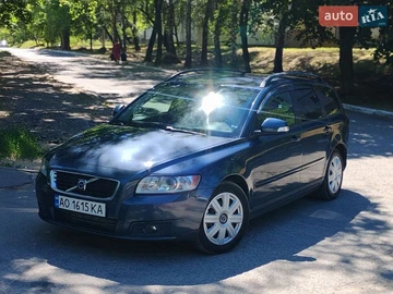 Авто Volvo V50 2009 № 8878738