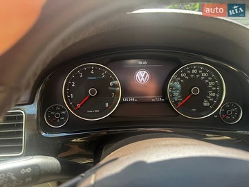 Авто Volkswagen Touareg 2011 № 8878866