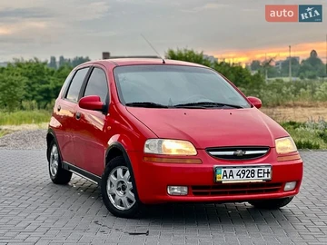Авто Chevrolet Aveo 2005 № 8879036