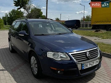 Авто Volkswagen Passat 2005 № 8879146