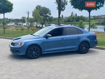 Авто Volkswagen Jetta 2015 № 8879157