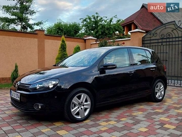 Авто Volkswagen Golf 2010 № 8879158