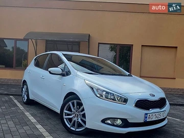 Авто KIA Ceed 2013 № 8879180