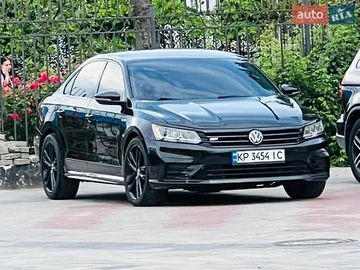 Авто Volkswagen Passat 2017 № 8879287