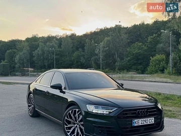 Авто Audi A8 2018 № 8879504