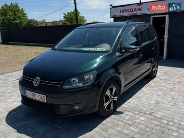 Авто Volkswagen Touran 2010 № 8879772