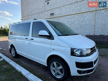 Авто Volkswagen Transporter 2015 № 8879979