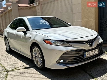 Авто Toyota Camry 2018 № 8880055