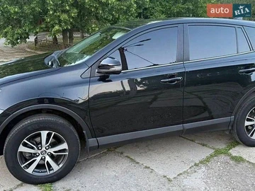 Авто Toyota Rav4 2017 № 8880068