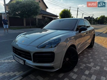 Авто Porsche Cayenne 2022 № 8880177