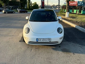 Авто Volkswagen Beetle 2000 № 8880360