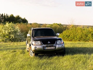 Авто Mitsubishi Pajero 2003 № 8880445