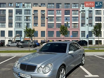 Авто Mercedes E-Class 2005 № 8880471