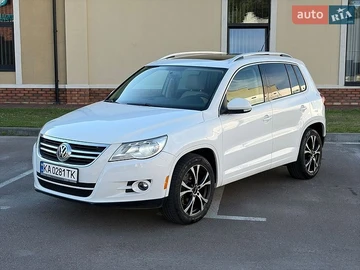 Авто Volkswagen Tiguan 2010 № 8880553
