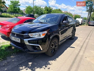 Авто Mitsubishi Outlander 2018 № 8880593