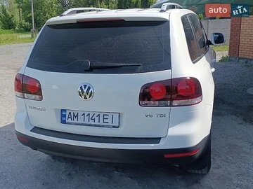 Авто Volkswagen Touareg 2008 № 8880666