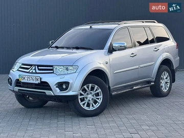 Авто Mitsubishi Pajero Sport 2014 № 8880668
