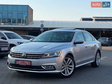 Авто Volkswagen Passat 2018 № 8880675