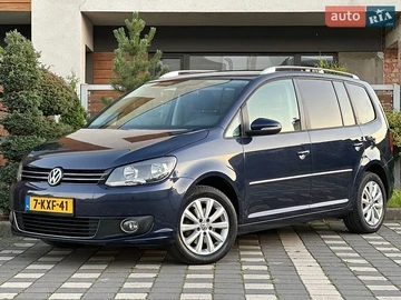 Авто Volkswagen Touran 2011 № 8880830
