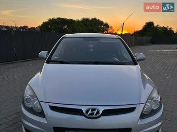 Авто Hyundai I30 2009 № 8880897