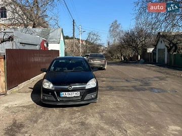 Авто Opel Astra 2005 № 8881061