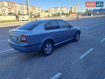 Авто Skoda Octavia 2004 № 8881063