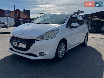 Авто Peugeot 208 2012 № 8881096