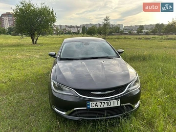 Авто Chrysler 200 2015 № 8881097