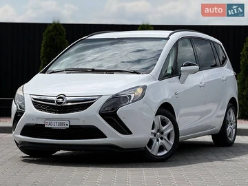 Авто Opel Zafira Tourer 2013 № 8881115