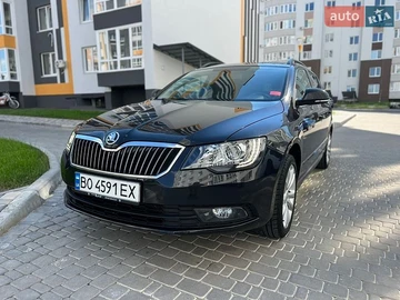 Авто Skoda Superb 2015 № 8881121