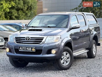 Авто Toyota Hilux 2011 № 8881209