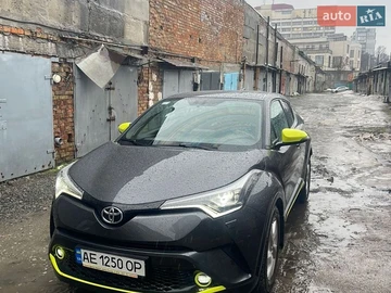 Авто Toyota C-Hr 2017 № 8881259