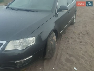 Авто Volkswagen Passat 2006 № 8881292