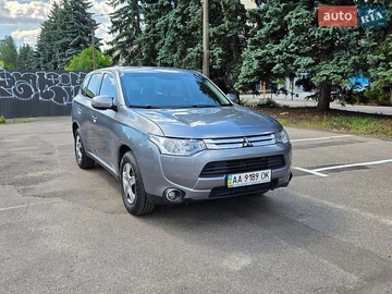 Авто Mitsubishi Outlander 2014 № 8881333