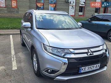 Авто Mitsubishi Outlander 2016 № 8881425