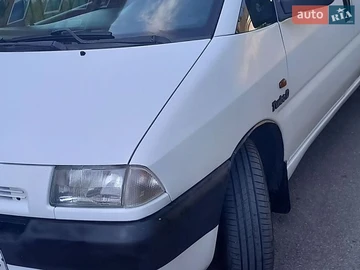 Авто Peugeot Expert 2000 № 8881504
