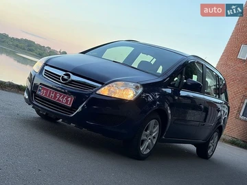 Авто Opel Zafira 2009 № 8881527