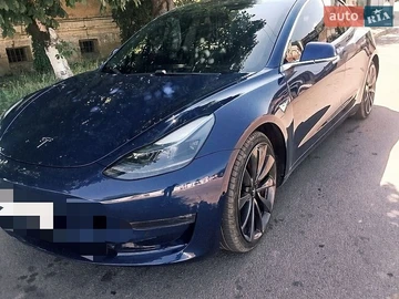 Авто Tesla Model 3 2019 № 8881739