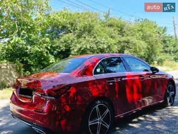 Авто Mercedes A-Class 2019 № 8881744