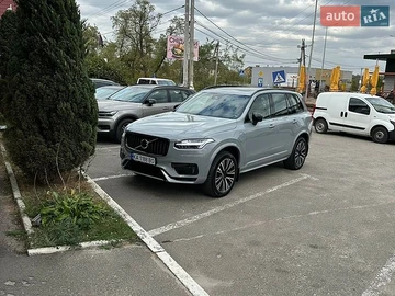 Авто Volvo Xc90 2024 № 8881845