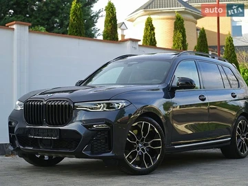 Авто BMW X7 2022 № 8881847