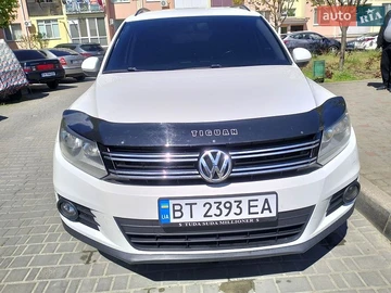 Авто Volkswagen Tiguan 2011 № 8882046