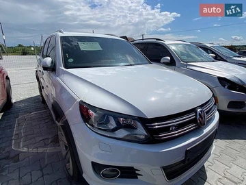 Авто Volkswagen Tiguan 2016 № 8882076