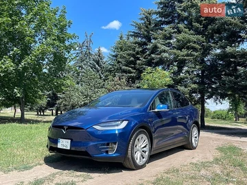 Авто Tesla Model X 2017 № 8882088