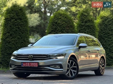 Авто Volkswagen Passat 2021 № 8882159