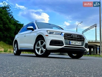 Авто Audi Q5 2020 № 8882175