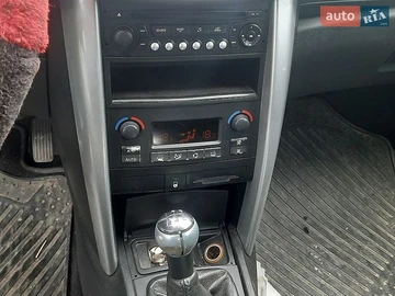 Авто Peugeot 207 2006 № 8882278