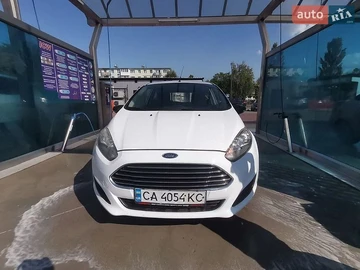 Авто Ford Fiesta 2014 № 8882382