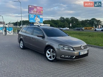 Авто Volkswagen Passat 2011 № 8882477