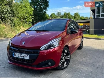 Авто Peugeot 208 2015 № 8882481